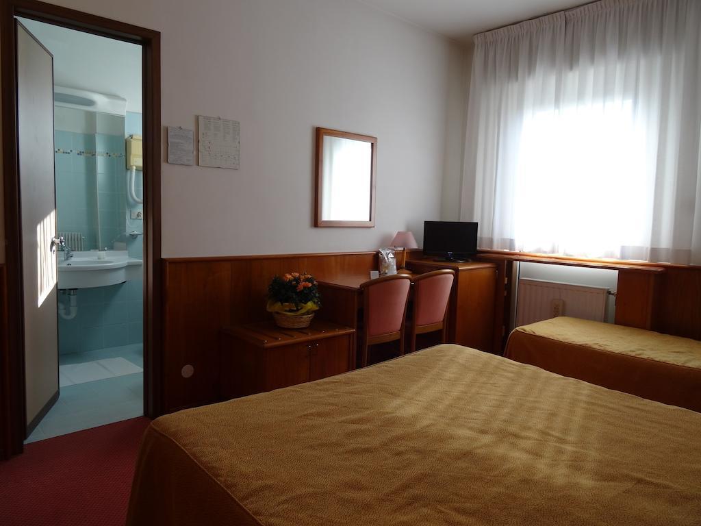 Hotel Roma Cividale del Friuli Cameră foto